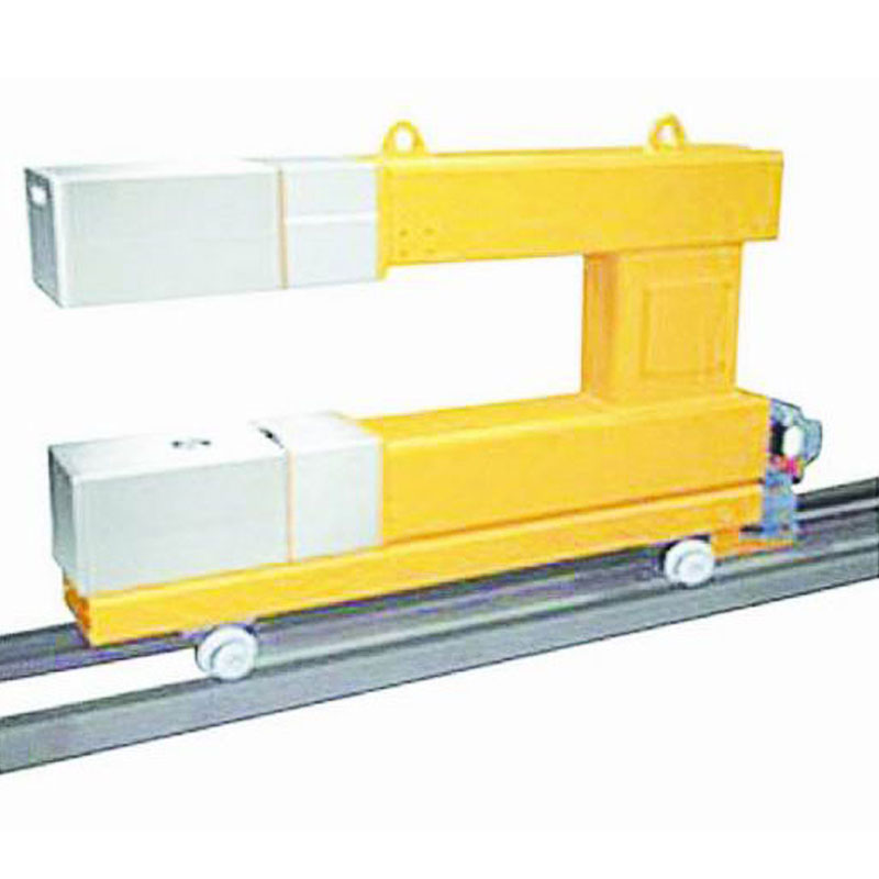 汽車最前面那塊塑料板叫什么？測量塑料板厚度