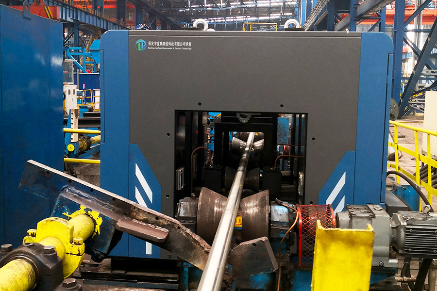 提升長金屬棒生產效能：測徑儀與直線度測量儀